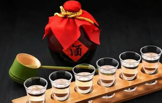 白酒業(yè)增長周期能否延續(xù)？未來線上占比幾何？